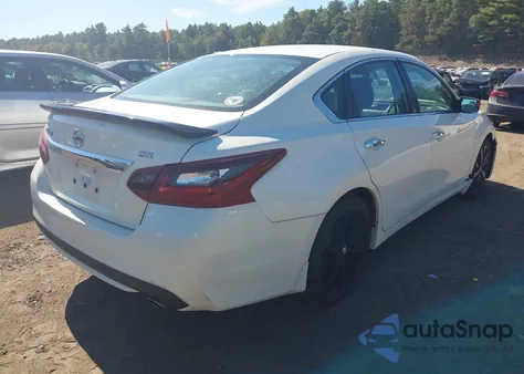 2017 Nissan Altima 2.5 Sr из США, поврежденный, VIN 1N4AL3AP0HC484597